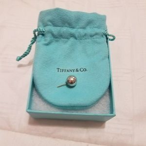 1 Tiffany ball earring